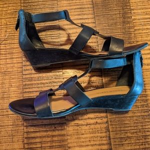 Franco Sarto low wedge sandals 9.5